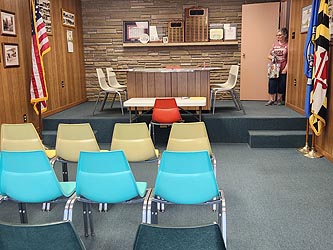 [photo, Town Council Meeting Room, Town Hall, 19018 Legislative Road, SW, Barton, Maryland]