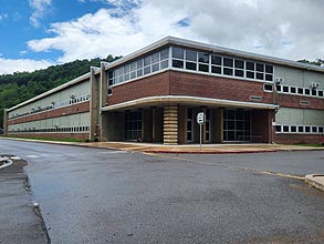 [photo, Westmar Middle School, 16915 Lower Georges Creek Road, SW, Lonaconing, Maryland]